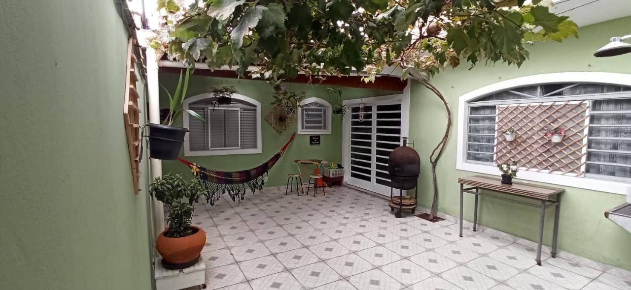 Paraiso Aconchegante Casa Espacosa E Muito Verde คารากัวตาตูบา ภายนอก รูปภาพ