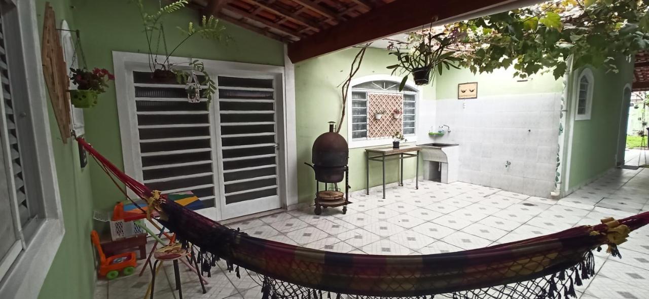 Paraiso Aconchegante Casa Espacosa E Muito Verde คารากัวตาตูบา ภายนอก รูปภาพ