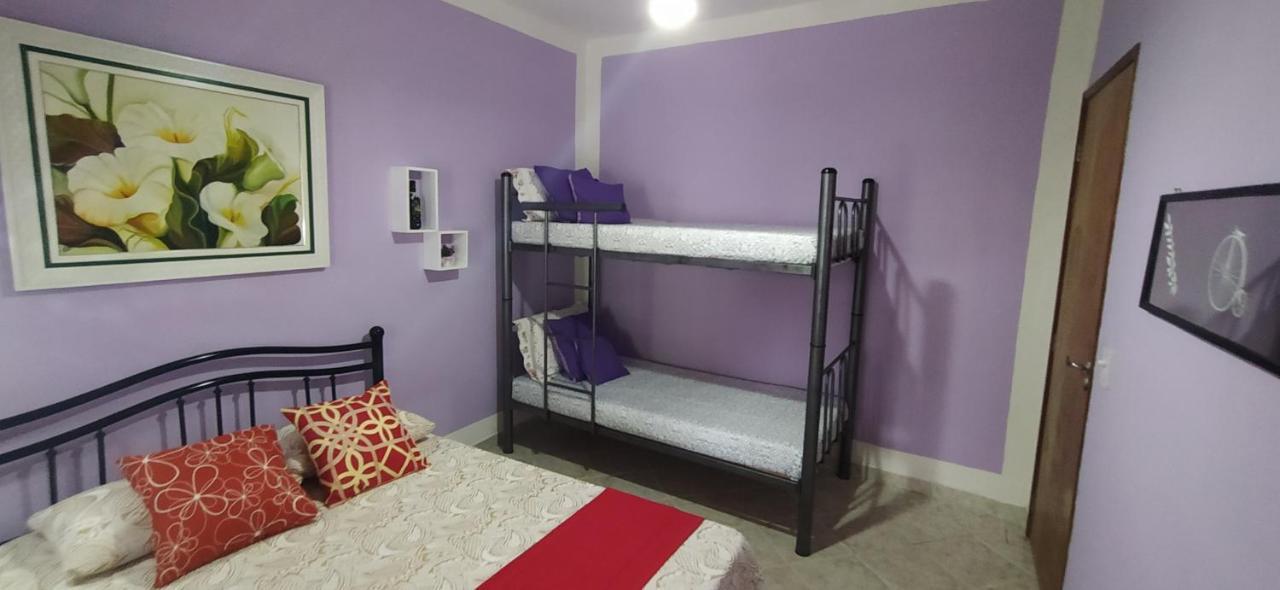 Paraiso Aconchegante Casa Espacosa E Muito Verde คารากัวตาตูบา ภายนอก รูปภาพ