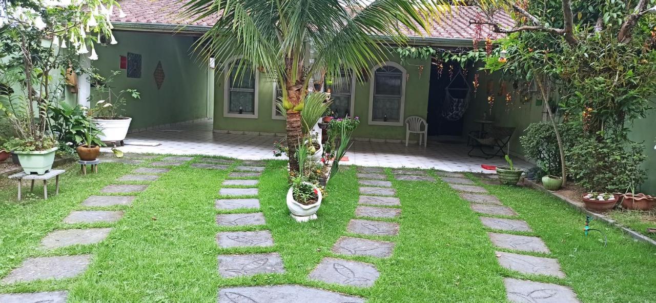 Paraiso Aconchegante Casa Espacosa E Muito Verde คารากัวตาตูบา ภายนอก รูปภาพ