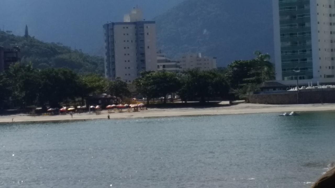 Paraiso Aconchegante Casa Espacosa E Muito Verde คารากัวตาตูบา ภายนอก รูปภาพ