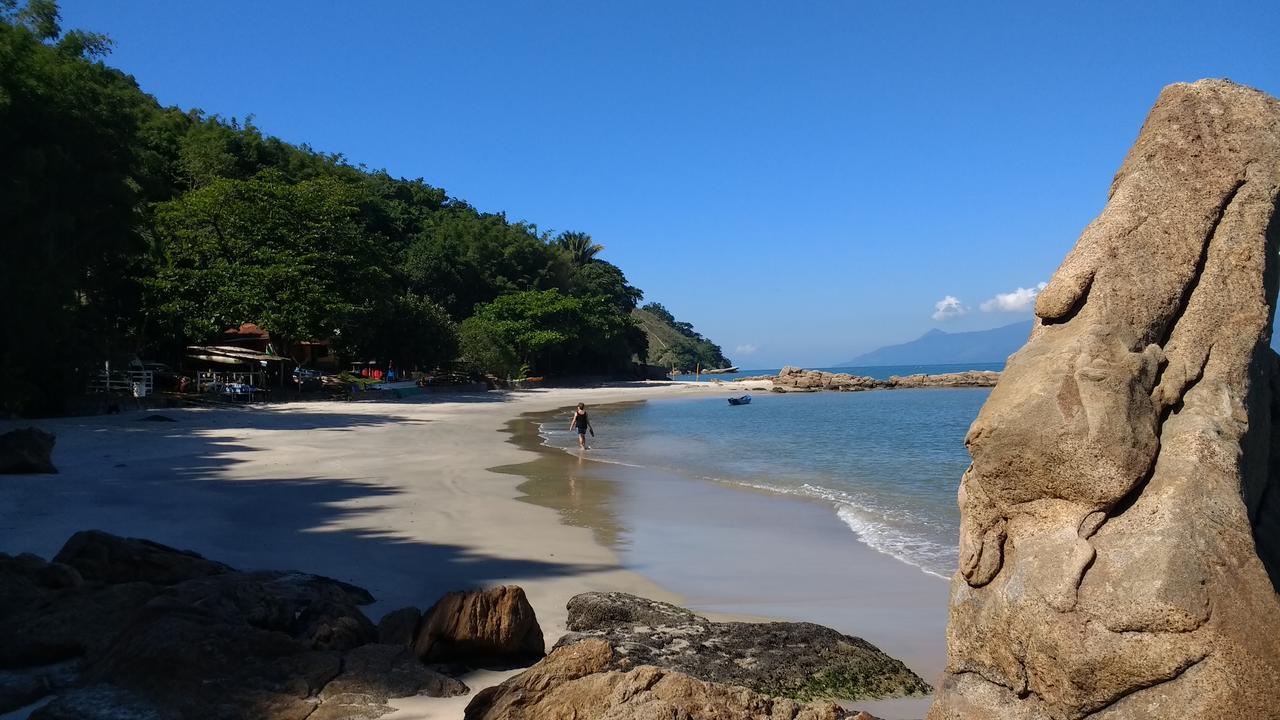 Paraiso Aconchegante Casa Espacosa E Muito Verde คารากัวตาตูบา ภายนอก รูปภาพ