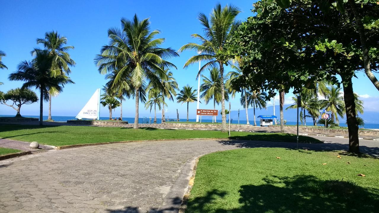 Paraiso Aconchegante Casa Espacosa E Muito Verde คารากัวตาตูบา ภายนอก รูปภาพ